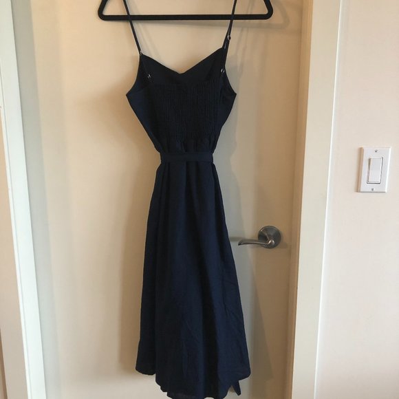 GAP Fit and Flare Cami Belted Linen-Cotton Dress - Picture 6 of 16